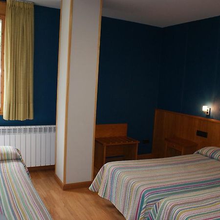 Hostal Los Valles Bielsa Eksteriør bilde