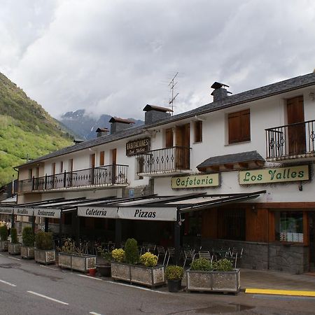 Hostal Los Valles Bielsa Eksteriør bilde
