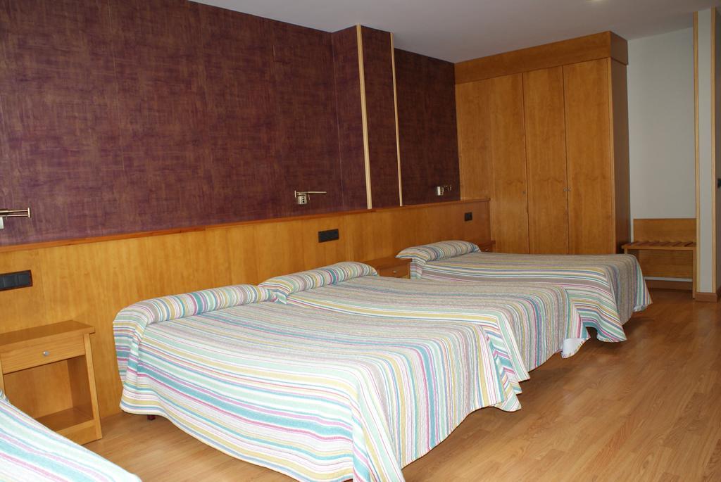 Hostal Los Valles Bielsa Eksteriør bilde